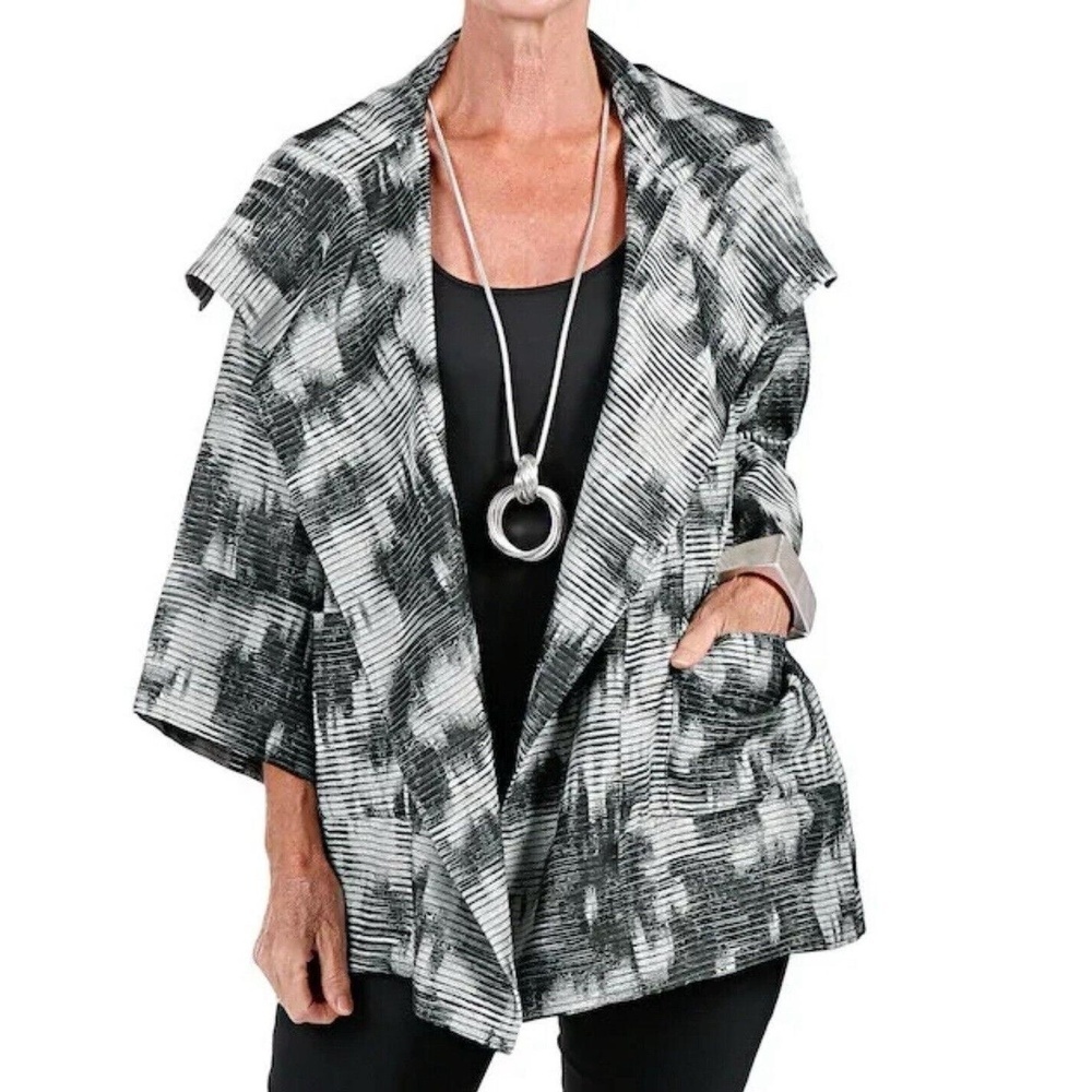 MarlaWynne Waves Burnout Kabuki Topper Inky Black Lagenlook Open Front Size XL